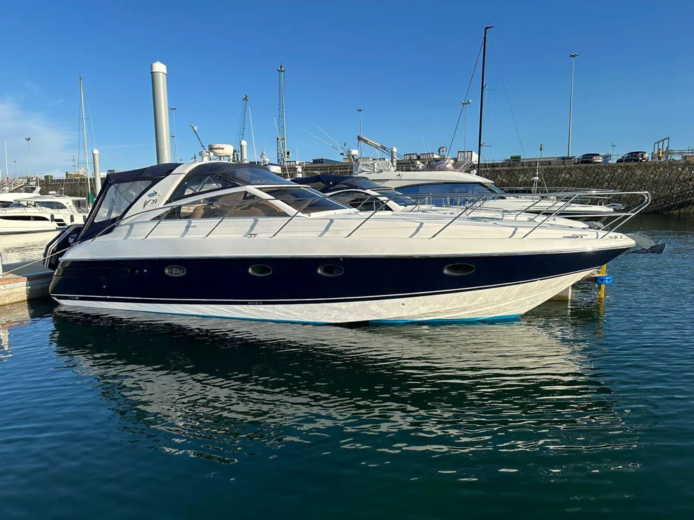 BoatPhoto.coverAlt