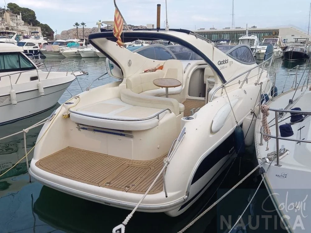 BoatPhoto.coverAlt