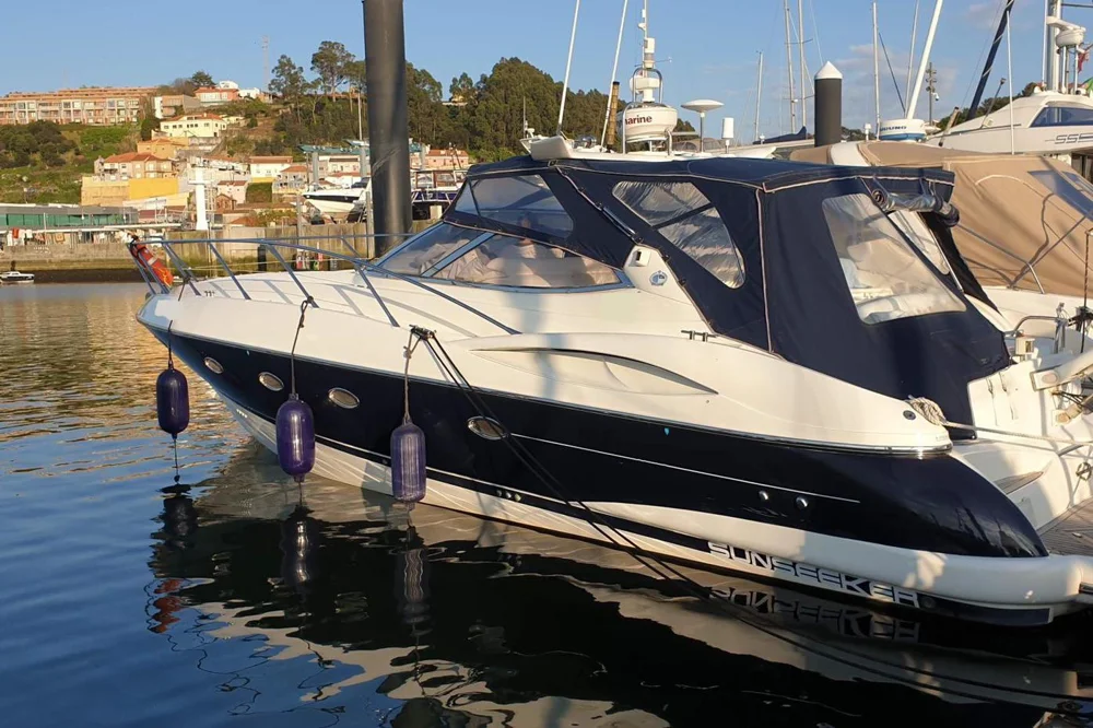 BoatPhoto.coverAlt