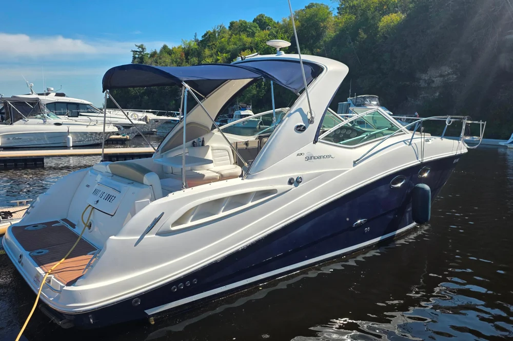BoatPhoto.coverAlt