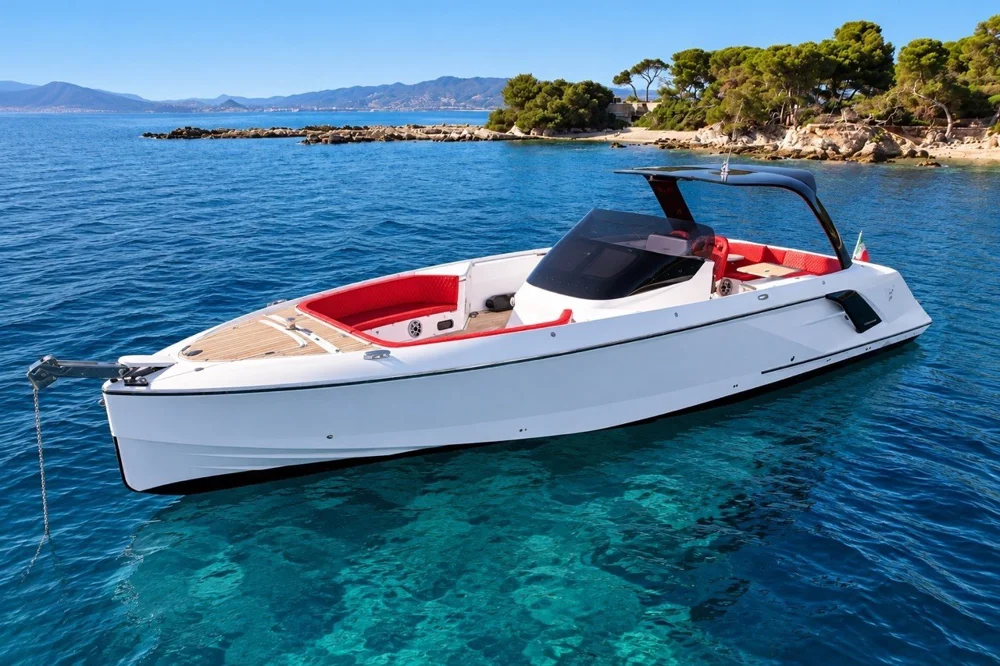 BoatPhoto.coverAlt