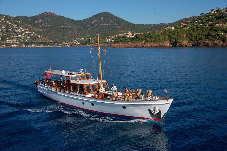 BoatPhoto.alt