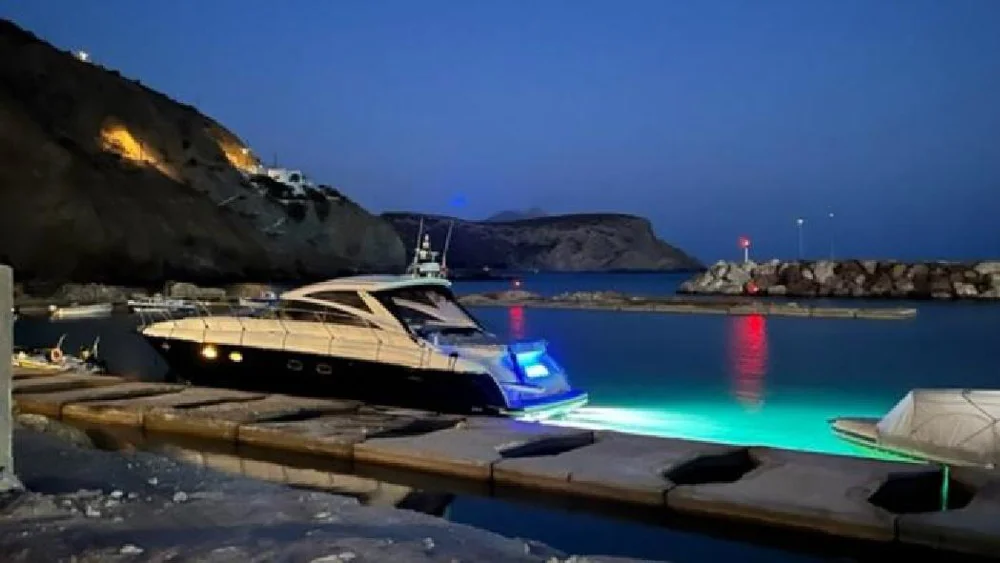 BoatPhoto.coverAlt