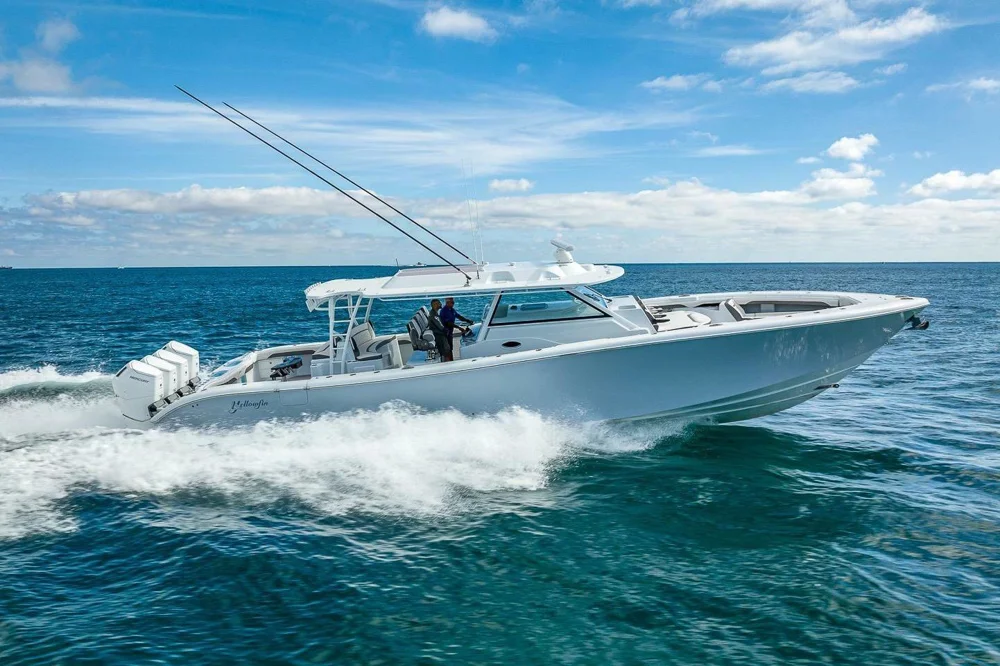 BoatPhoto.coverAlt