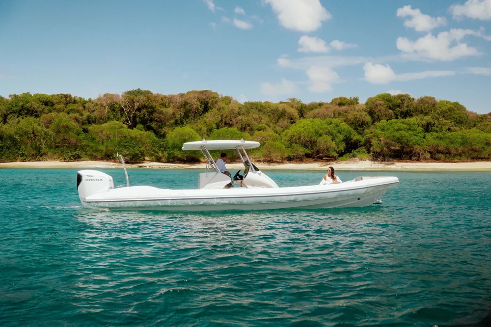 BoatPhoto.coverAlt