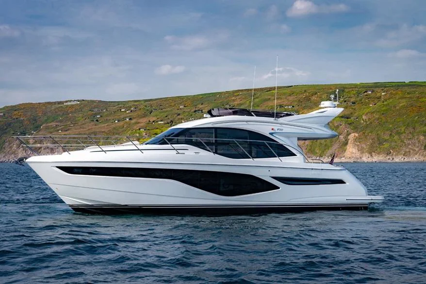BoatPhoto.coverAlt