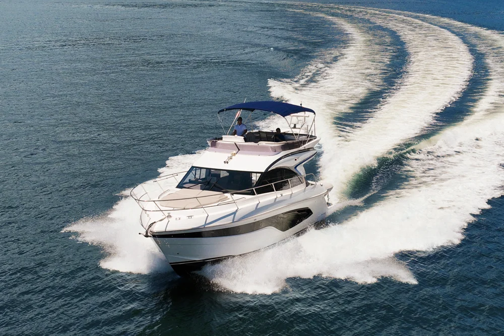 BoatPhoto.coverAlt