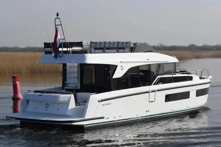 BoatPhoto.coverAlt