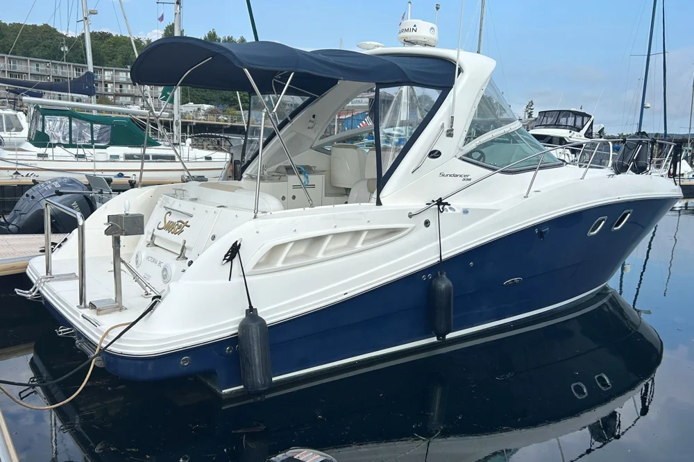 BoatPhoto.coverAlt