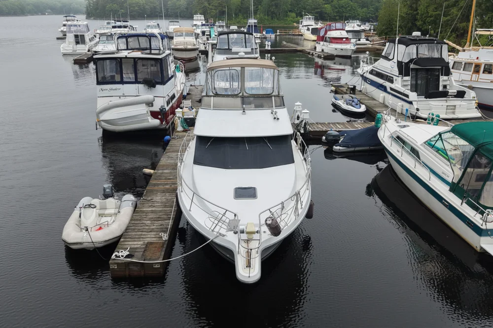 BoatPhoto.alt