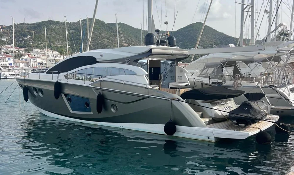 BoatPhoto.alt
