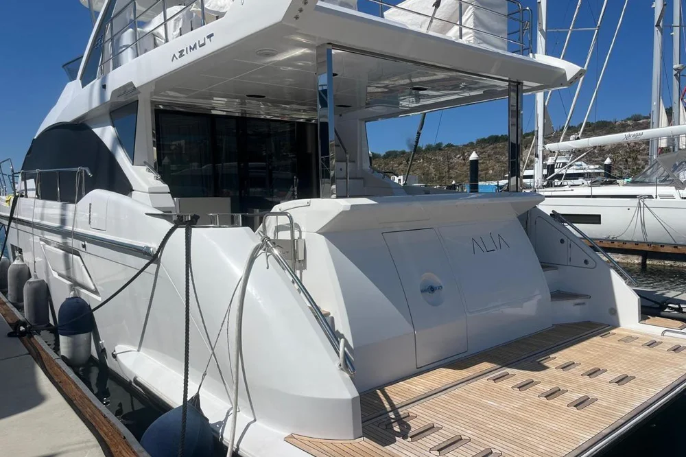 BoatPhoto.alt