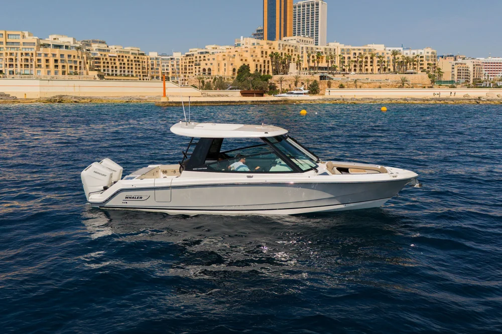 BoatPhoto.coverAlt