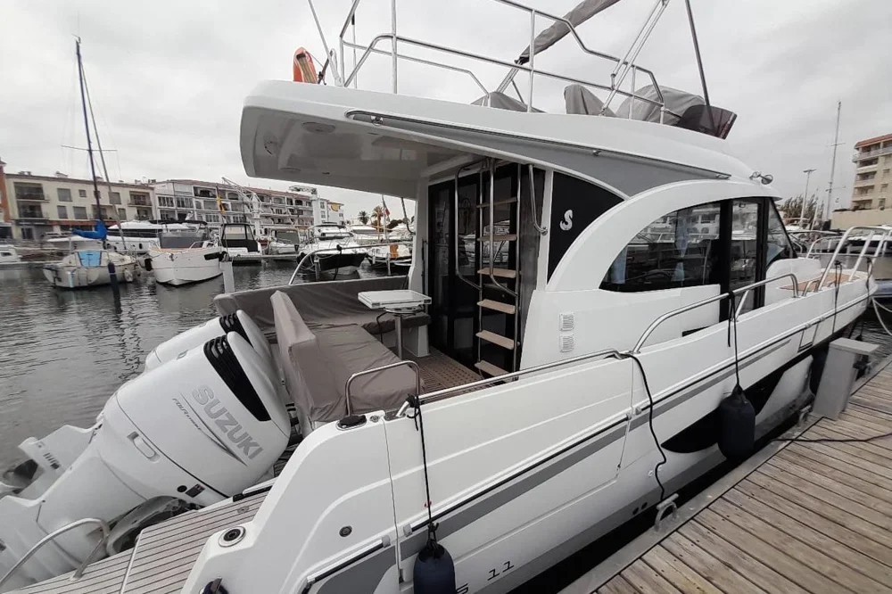 BoatPhoto.alt