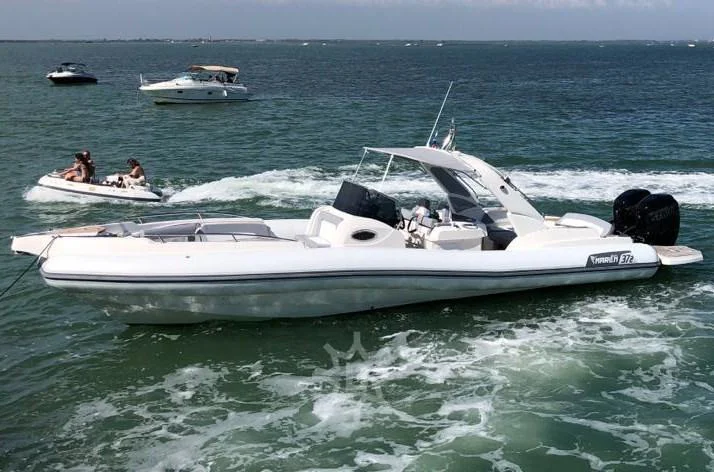 2018 Custom Craft Marlin Boat 372 for sale, photo 2 of 5