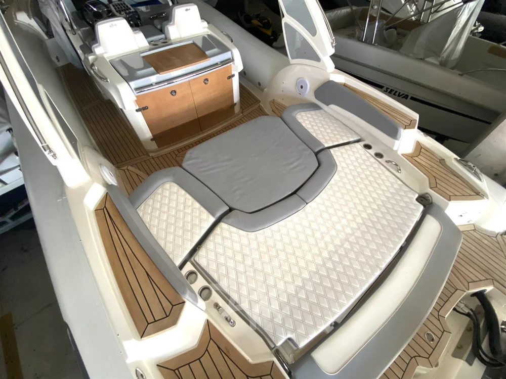 2018 Custom Craft Marlin Boat 372 for sale, photo 3 of 5