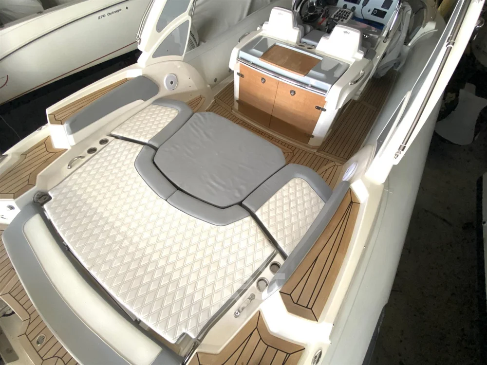 2018 Custom Craft Marlin Boat 372 for sale, photo 4 of 5