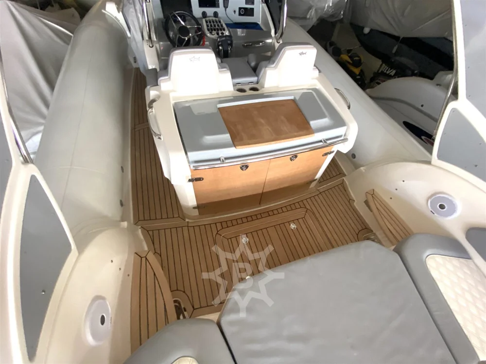 2018 Custom Craft Marlin Boat 372 for sale, photo 5 of 5