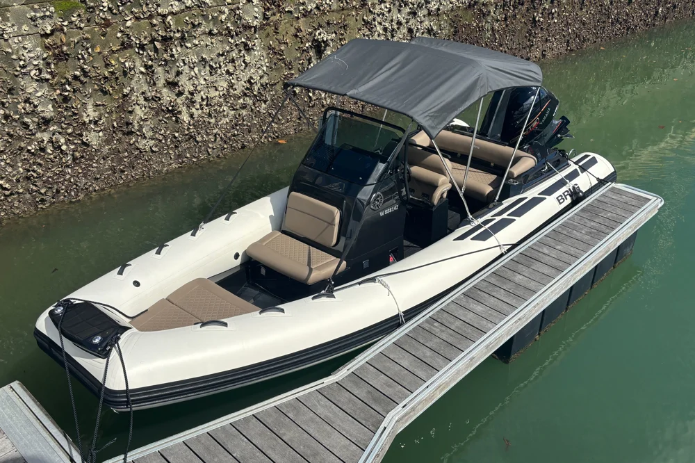 BoatPhoto.coverAlt