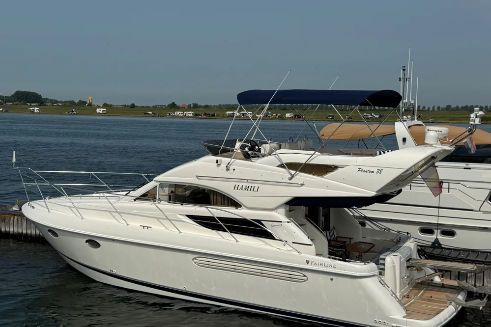 BoatPhoto.coverAlt