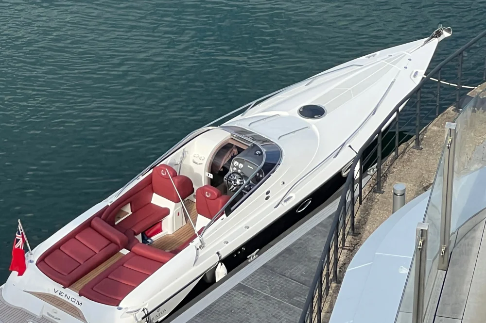 BoatPhoto.coverAlt