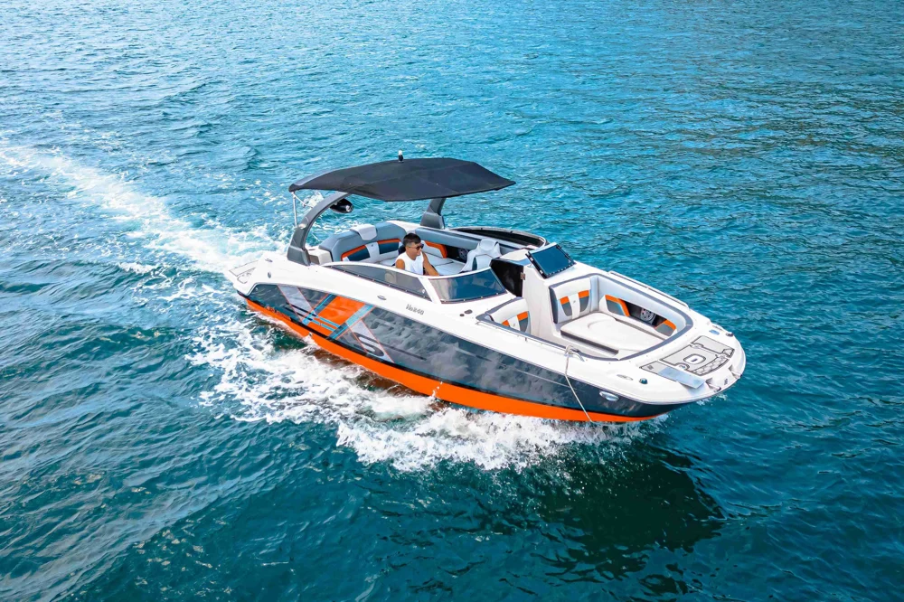 BoatPhoto.coverAlt
