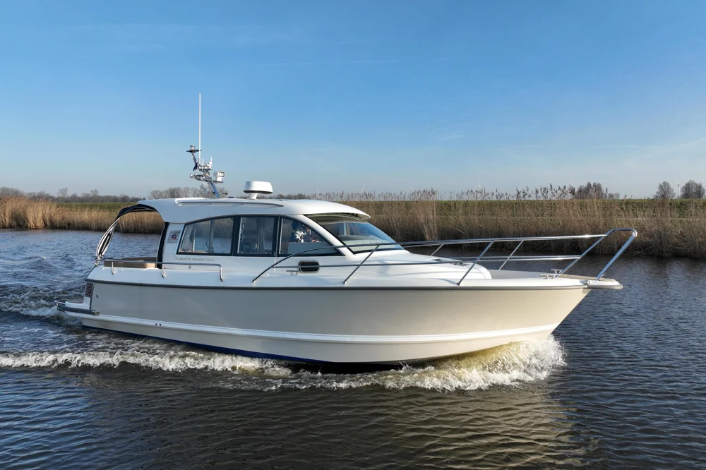 BoatPhoto.coverAlt