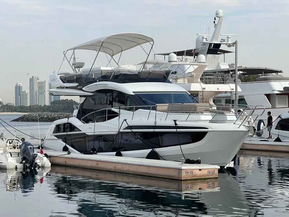BoatPhoto.coverAlt