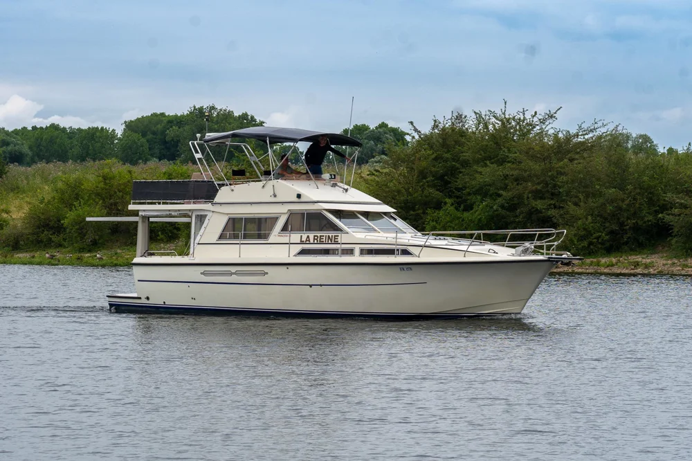 BoatPhoto.coverAlt