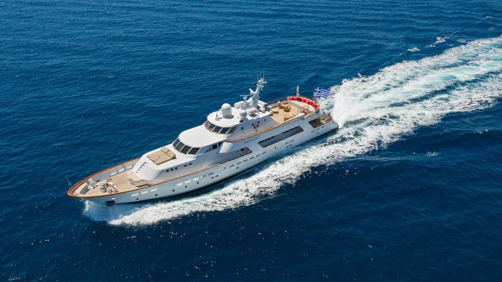 BoatPhoto.coverAlt