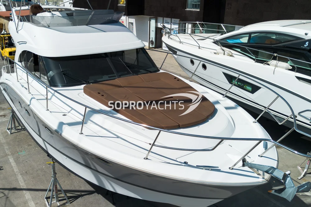BoatPhoto.alt