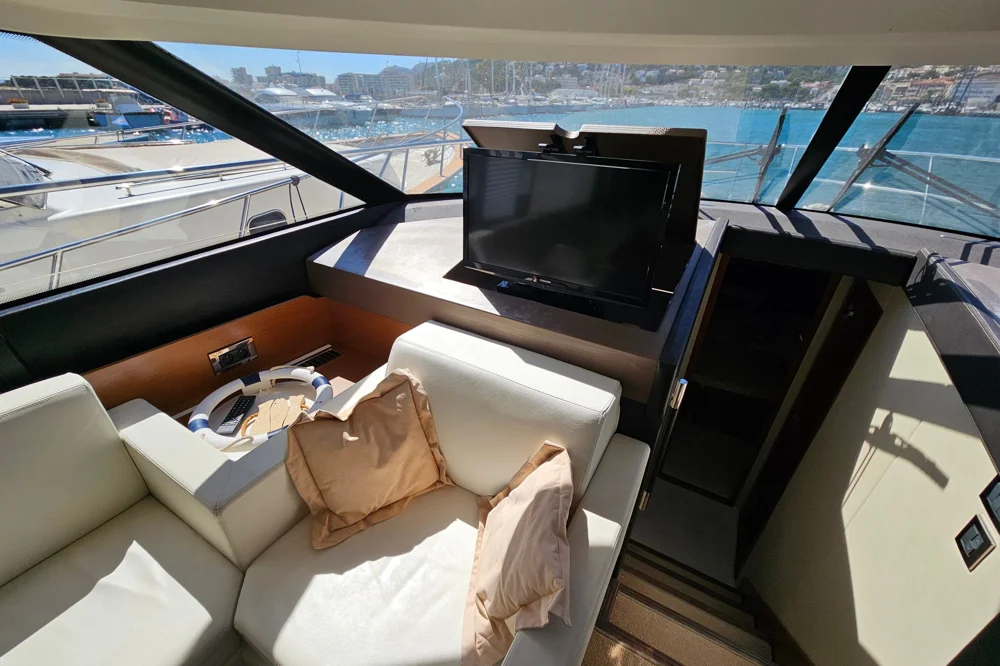 BoatPhoto.alt