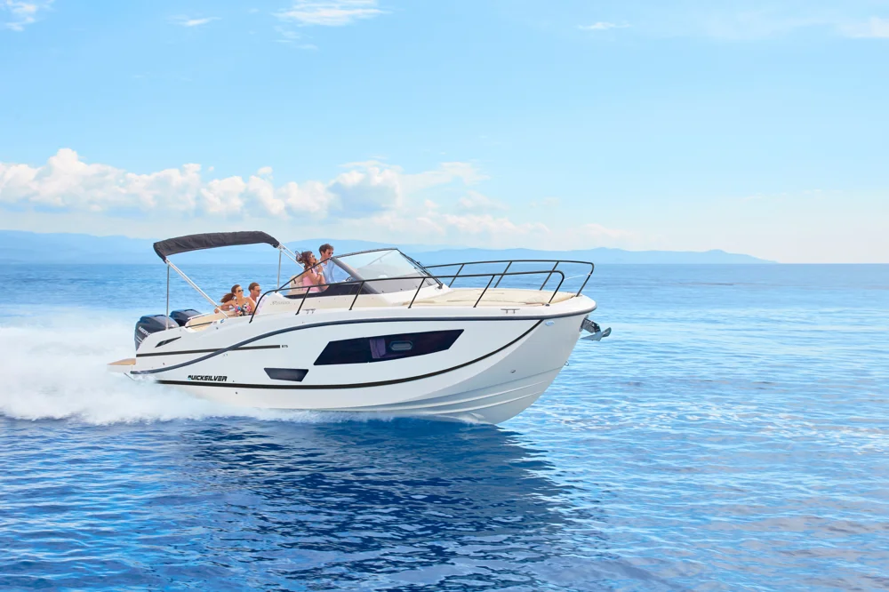 BoatPhoto.coverAlt