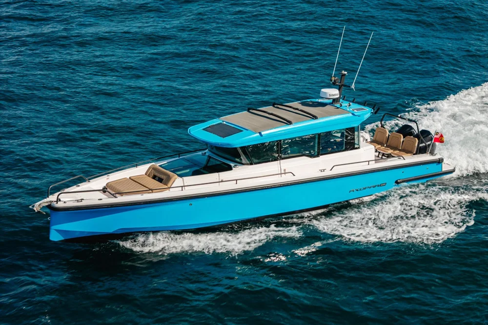BoatPhoto.coverAlt