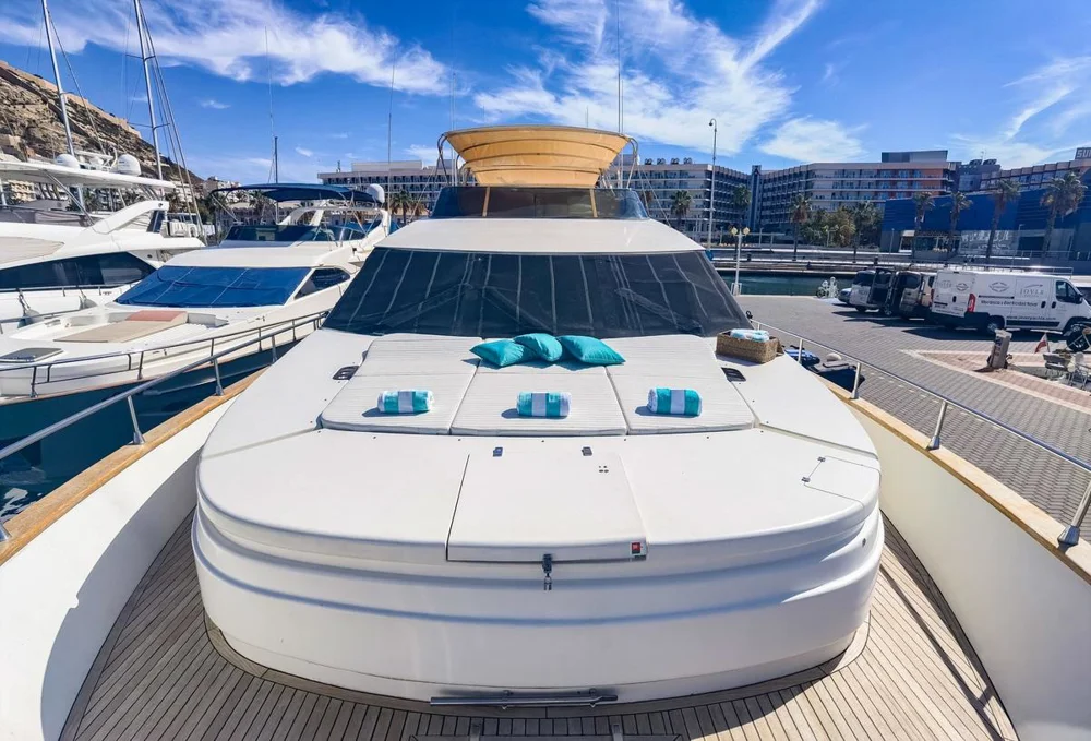 BoatPhoto.alt