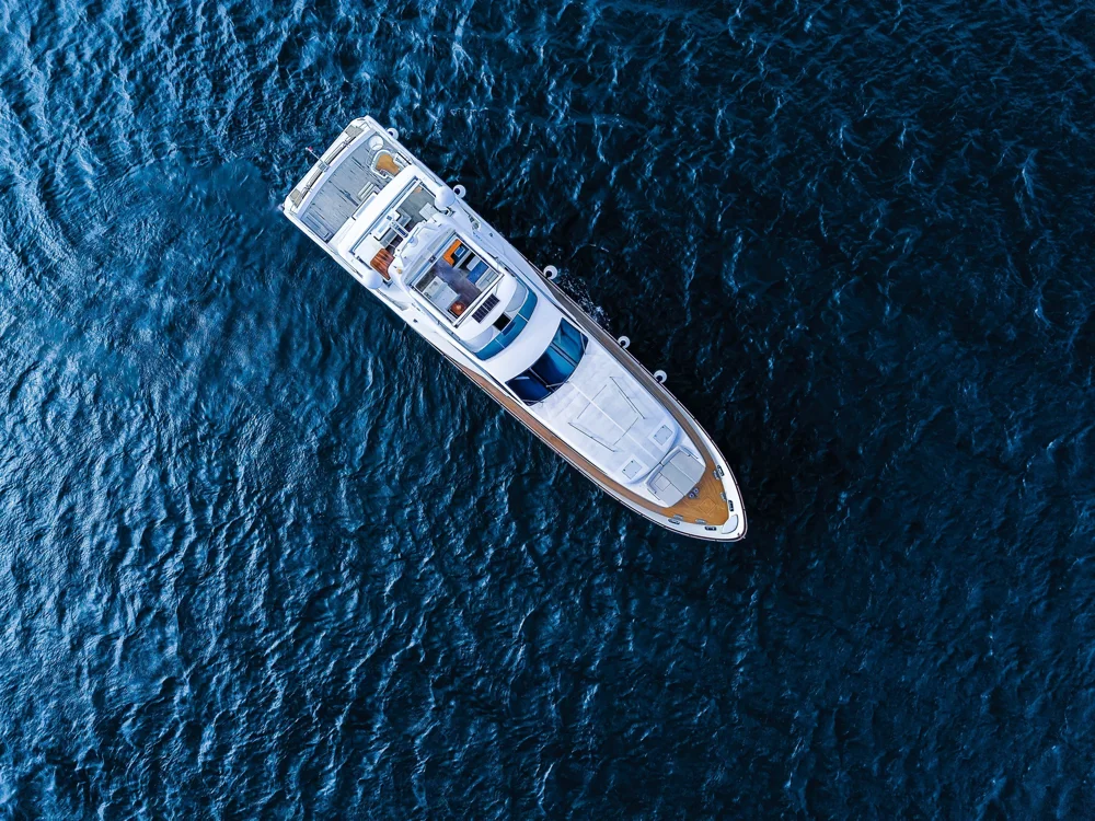 BoatPhoto.coverAlt