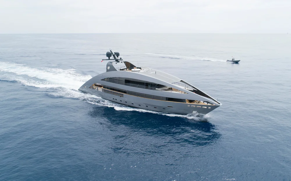 BoatPhoto.coverAlt