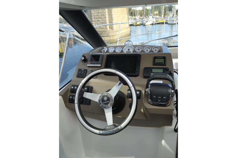 BoatPhoto.alt