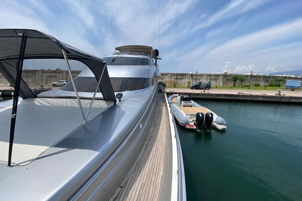 BoatPhoto.alt