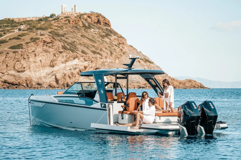 BoatPhoto.alt