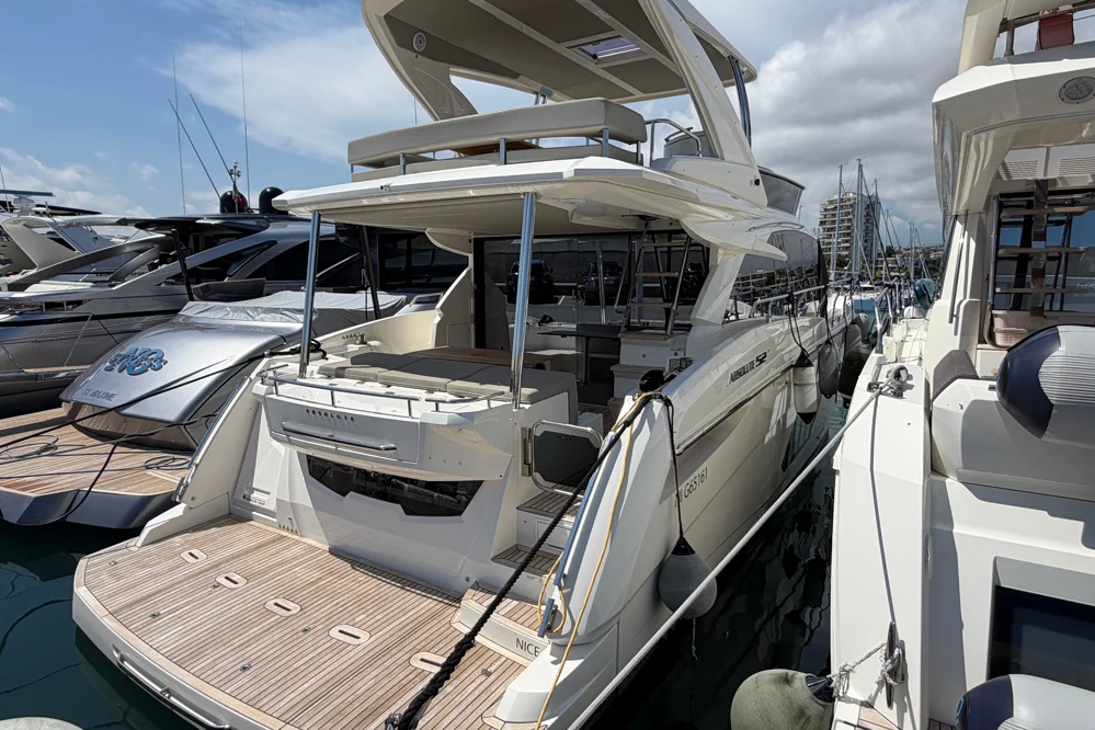 BoatPhoto.alt