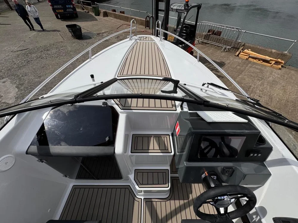 BoatPhoto.alt