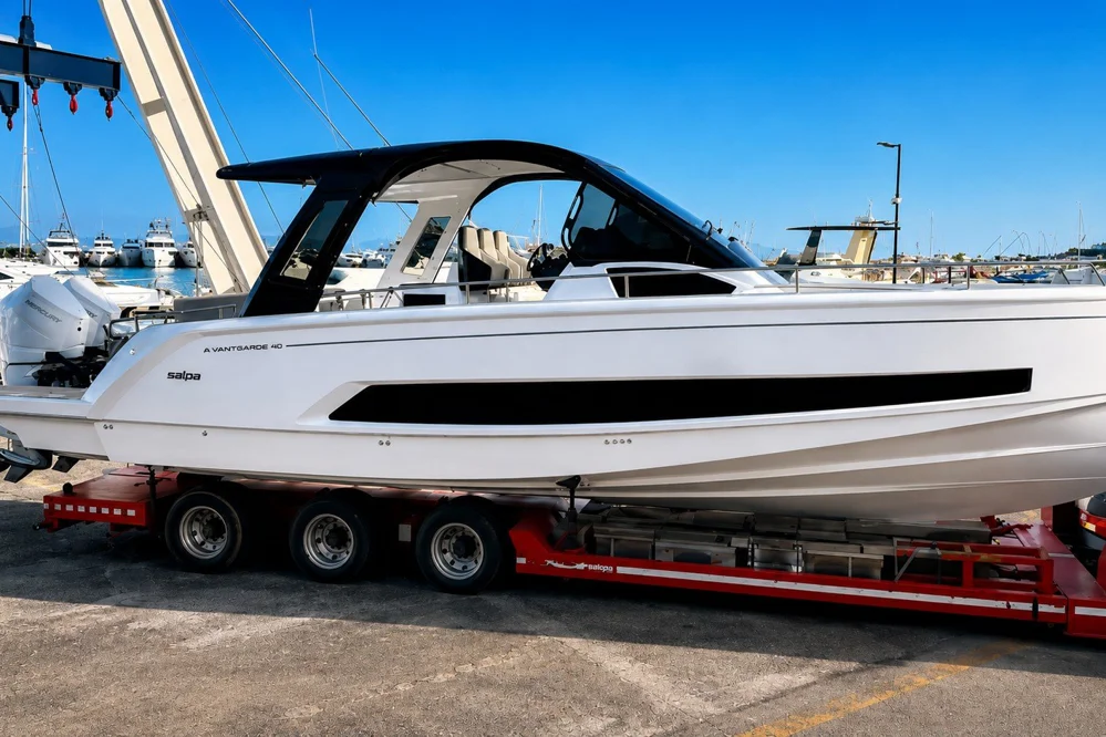 BoatPhoto.coverAlt
