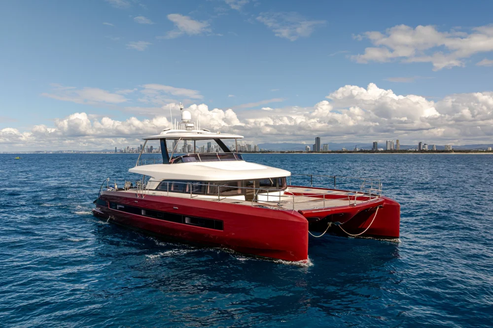 BoatPhoto.coverAlt