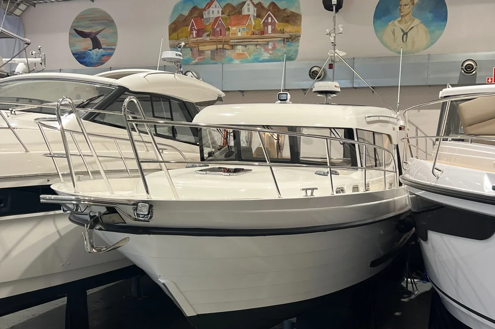BoatPhoto.coverAlt