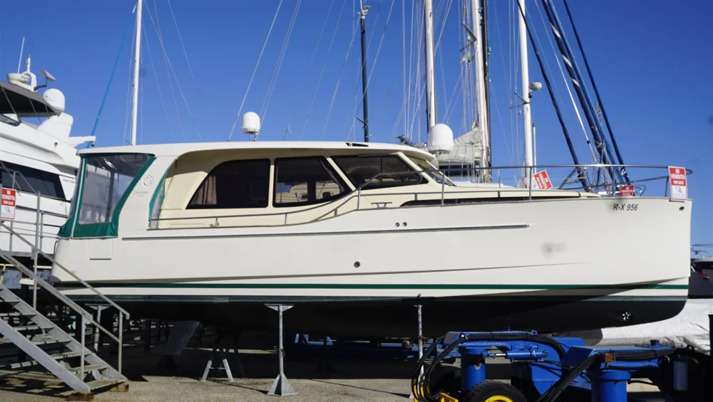 BoatPhoto.coverAlt