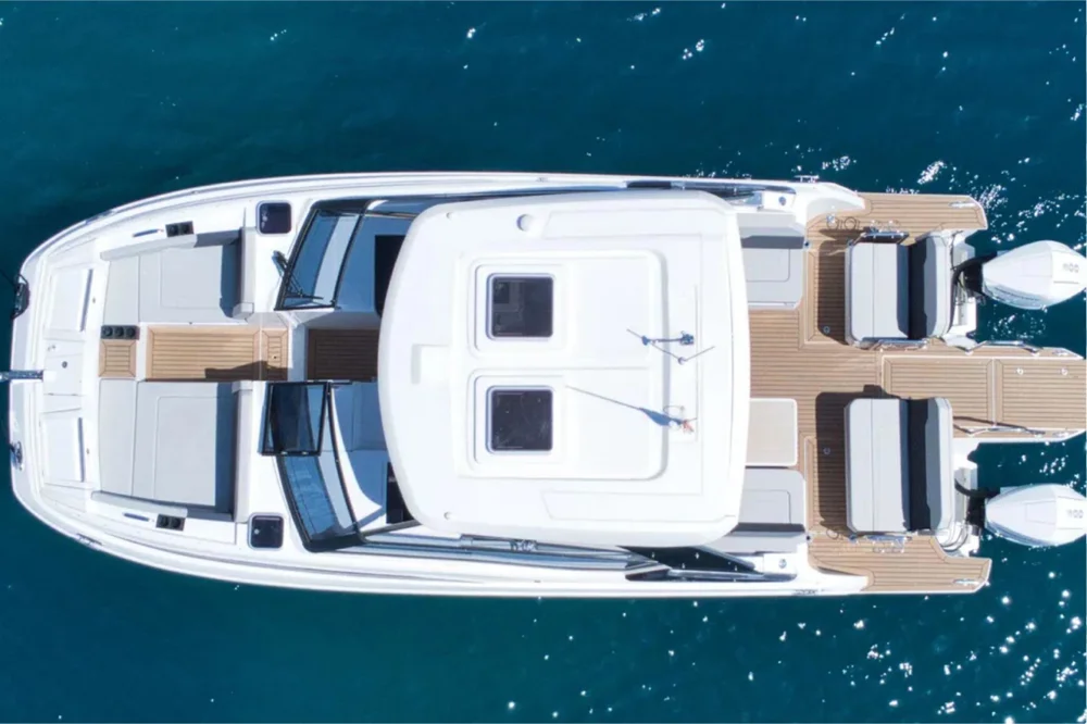 BoatPhoto.alt