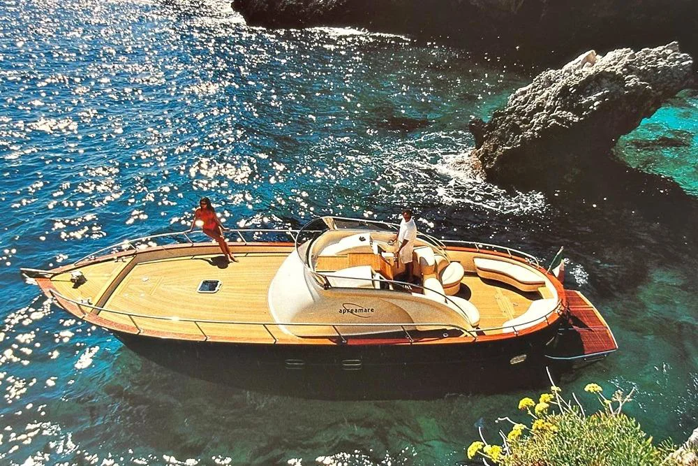 BoatPhoto.coverAlt