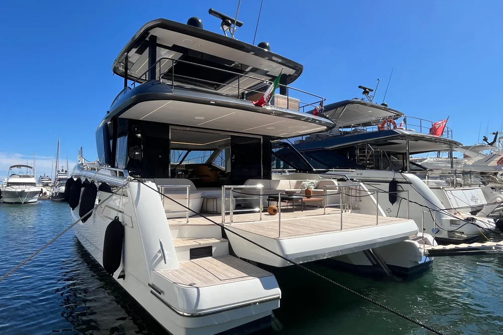 BoatPhoto.alt