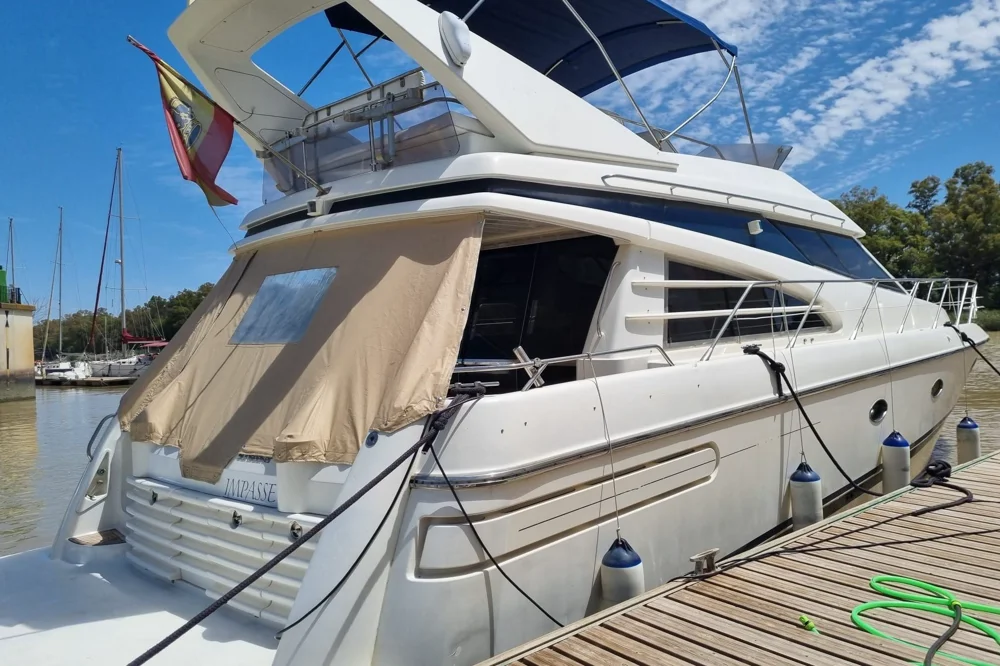 1992 SUNSEEKER Caribbean 52 for sale in Ibiza, Spain, photo 3 of 5